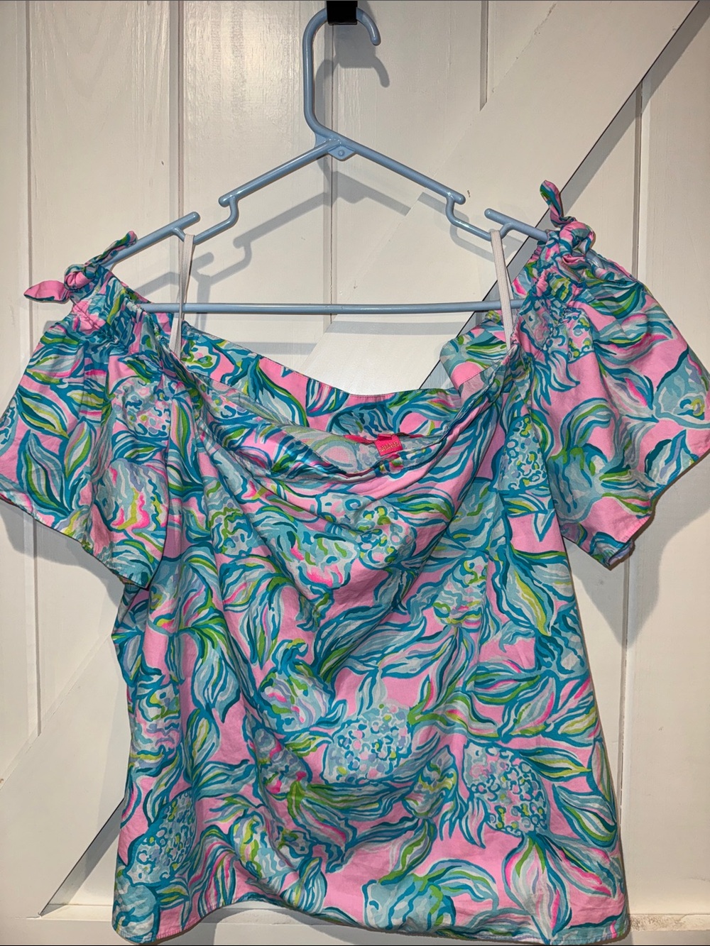 Lilly Pulitzer Rainbow Fish Off Shoulder Top XL
